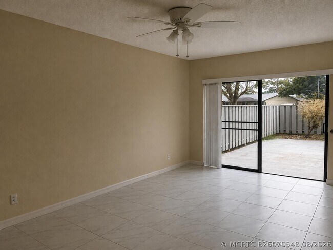 Building Photo - 1313 Peppertree Trail