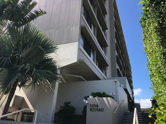 Building Photo - 1134 Kinau St