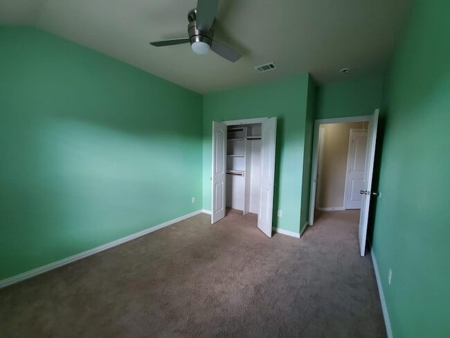 Building Photo - 4171 Florence Dr