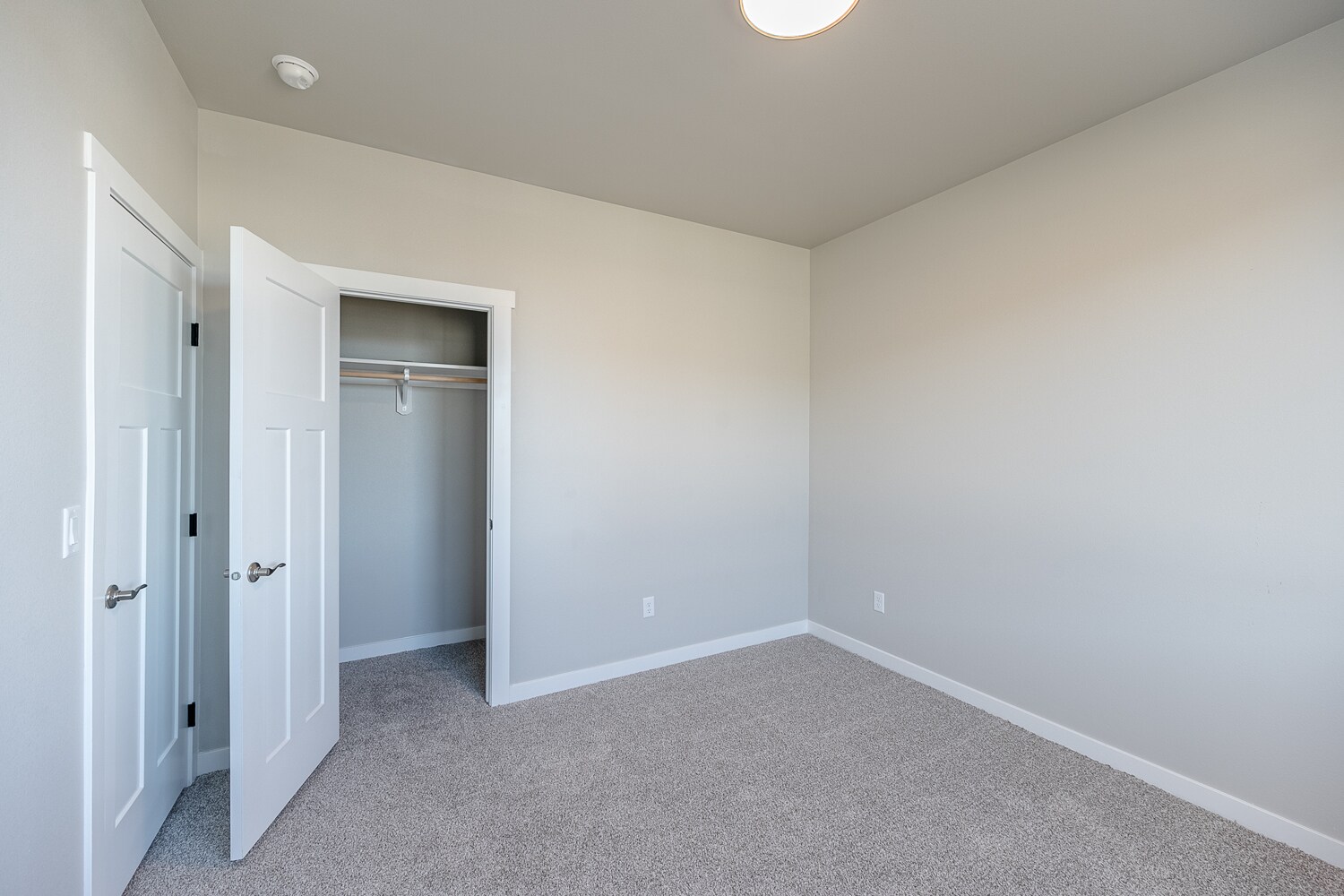 Bedroom - 4075 Quinn Dr NE