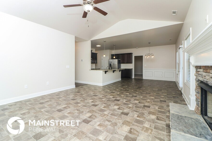 Building Photo - 120 Brookhaven Dr