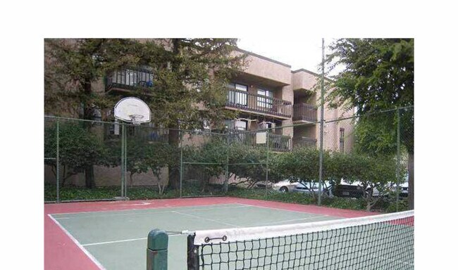 Building Photo - 22100 Burbank Blvd