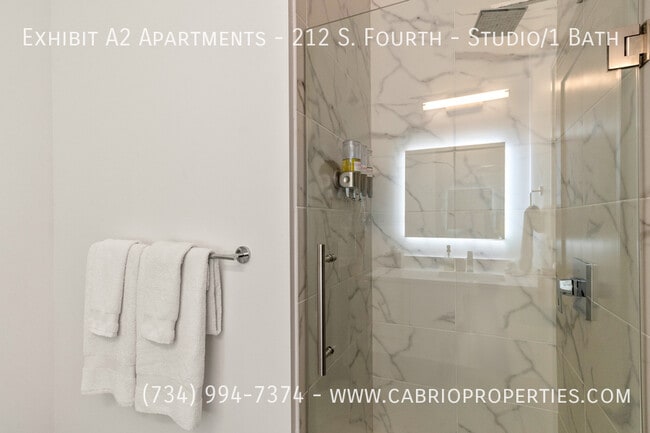 Building Photo - Exhibit A2 Apartments - 212 S. Fourth -Studio/1 Bath