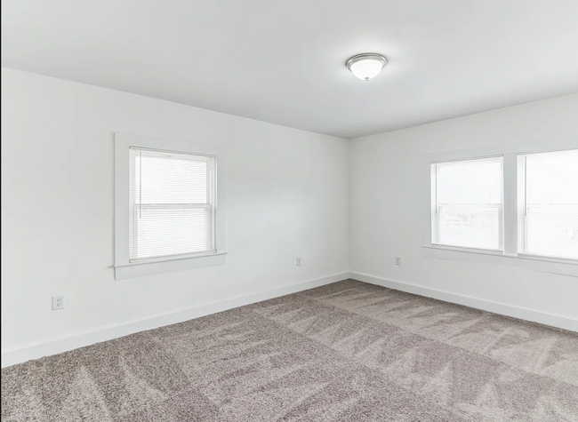 Bedroom three upstairs - 2960 N Park Ave