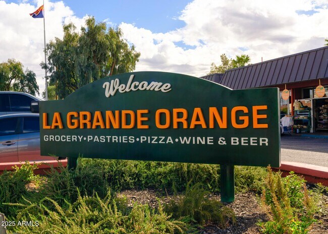 Building Photo - 4001 E Campbell Ave