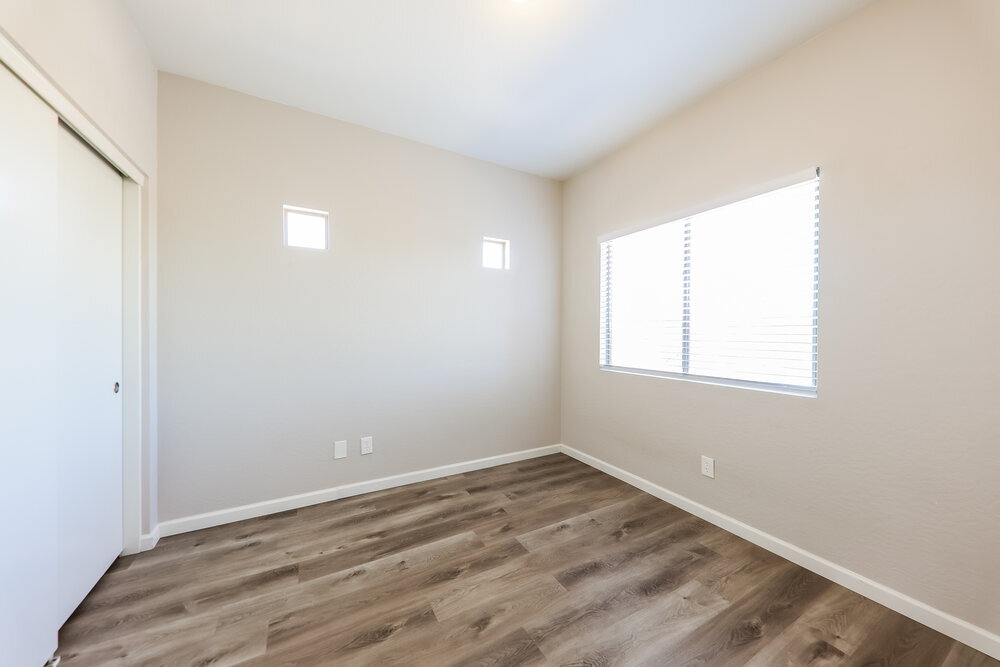 Building Photo - 16801 W Statler St