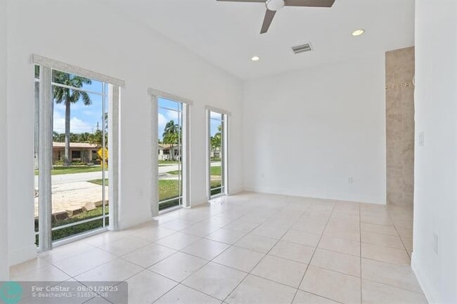 Building Photo - 750 NW 37th St