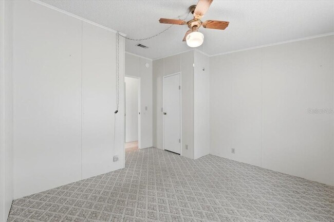 Building Photo - 1798 Fox Hill Dr