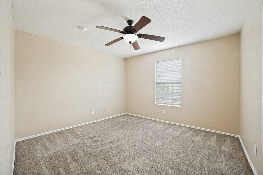 Building Photo - 5426 Wincheap Dr