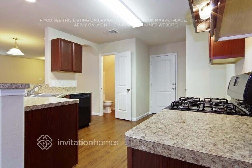Building Photo - 18711 N Lyford Dr