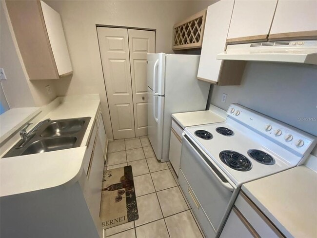 Building Photo - 2564 Robert Trent Jones Dr
