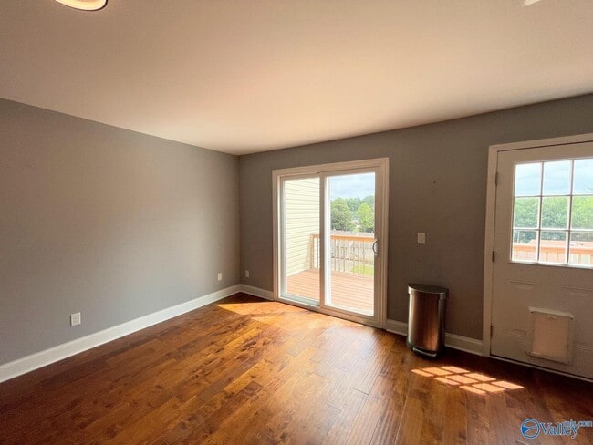 Building Photo - 6659 Steeplechase Dr NW