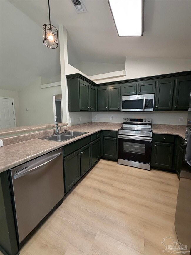 Building Photo - 6130 Ashton Woods Cir