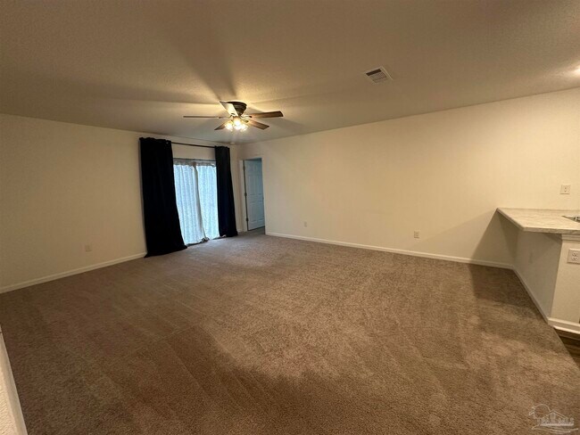 Building Photo - 8752 Schooner Ln