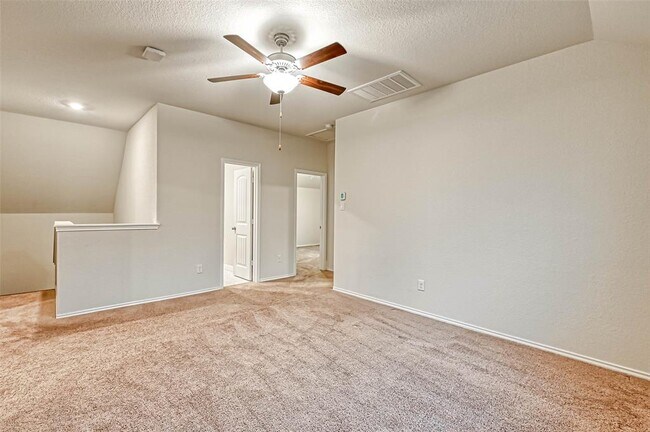 Building Photo - 25919 Aura Lake Ln