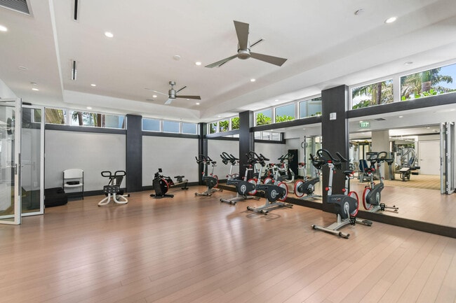 Building Photo - 1 Water Clb Wy