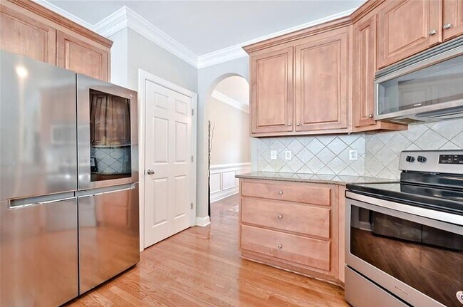 Building Photo - 2370 Scotney Castle Ln