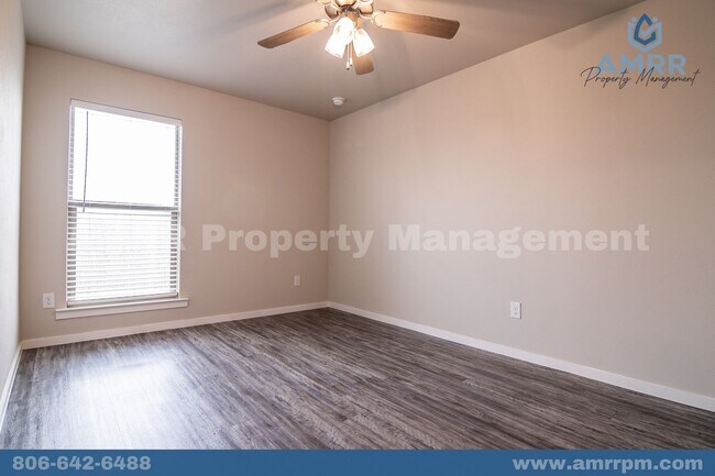 Building Photo - 2116 N Avenue K