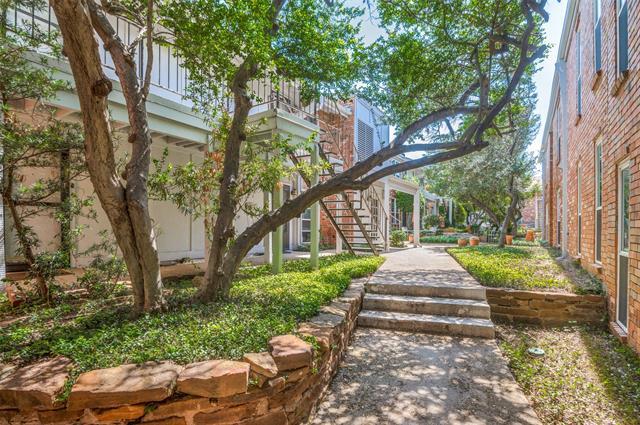 Building Photo - 4317 Hartford St