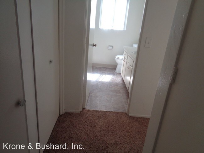 Building Photo - 5035 Del Monte Ave