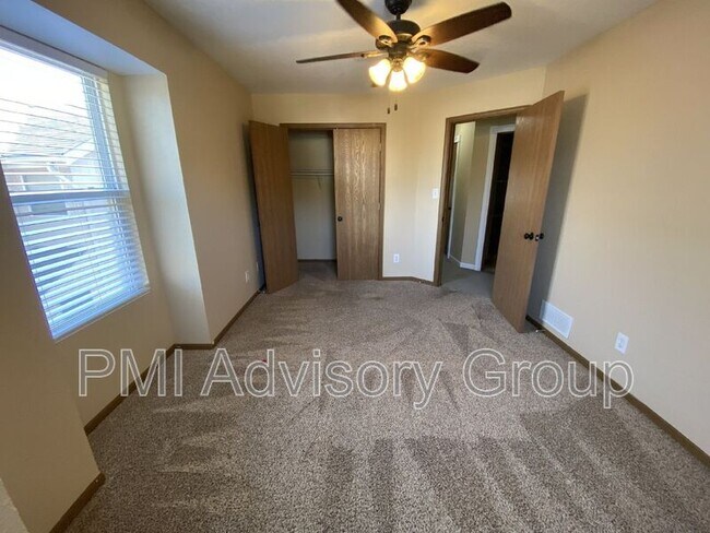 Building Photo - 7309 SW 23rd St