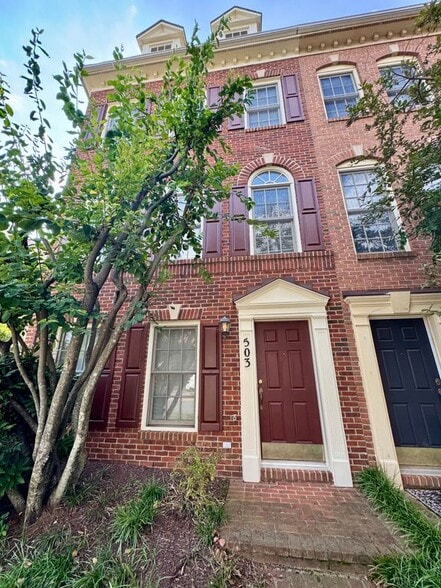 Building Photo - 503 Casey Ln