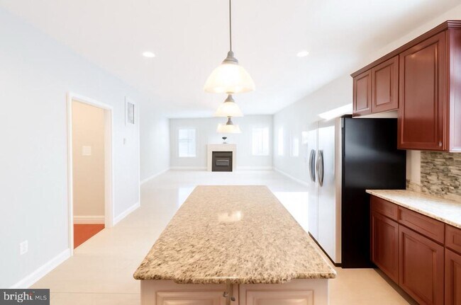 Building Photo - 3164 Lawrin Ct