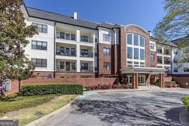 Building Photo - 3275 Lenox Rd NE