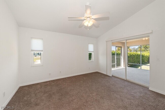 Building Photo - 16830 Sanibel Sunset Ct