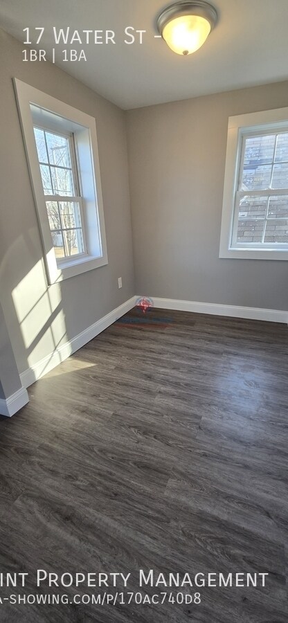 Building Photo - 17 Water St