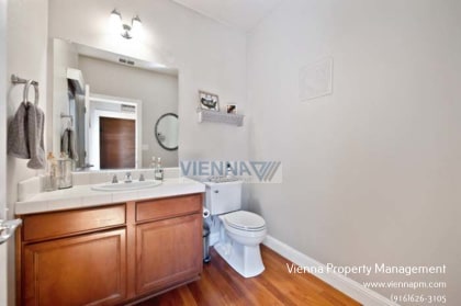 Building Photo - 5509 Sagehen Ct