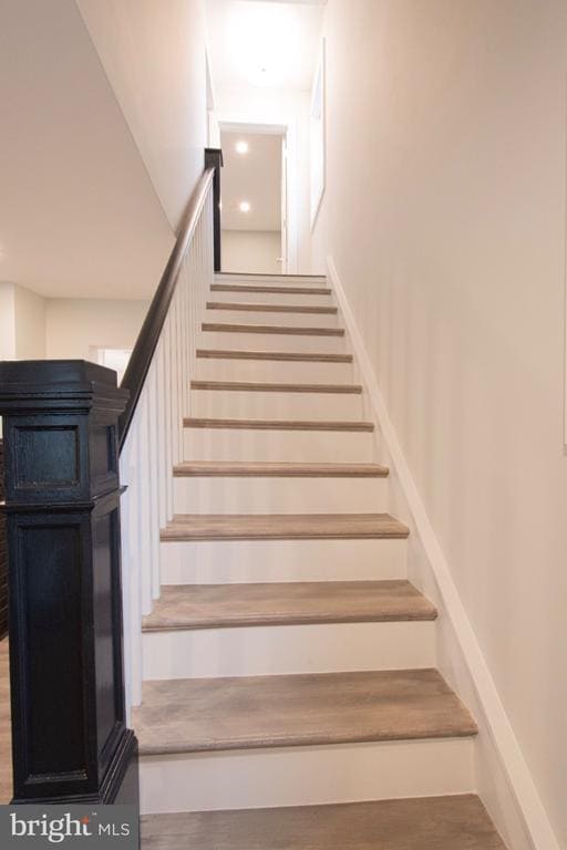 Building Photo - 21 Manor Rd