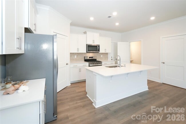 Building Photo - 2043 Harlequin Dr