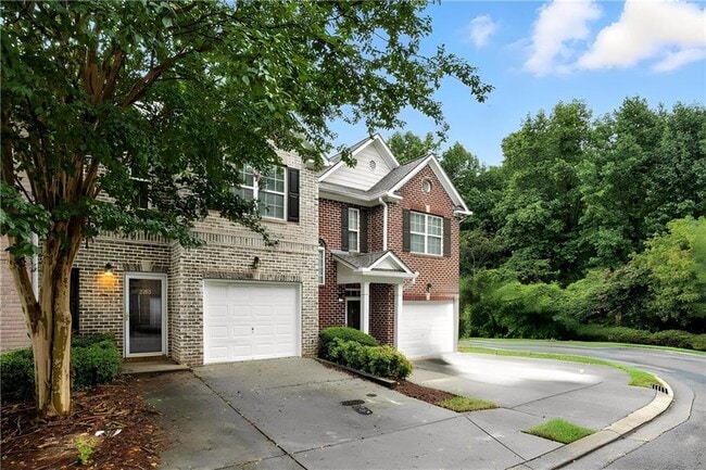 Building Photo - 2263 Leicester Way SE