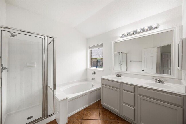 Building Photo - 26151 Travis Brook Dr