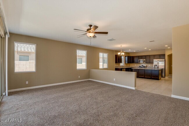 Building Photo - 41329 W Curtis Ln