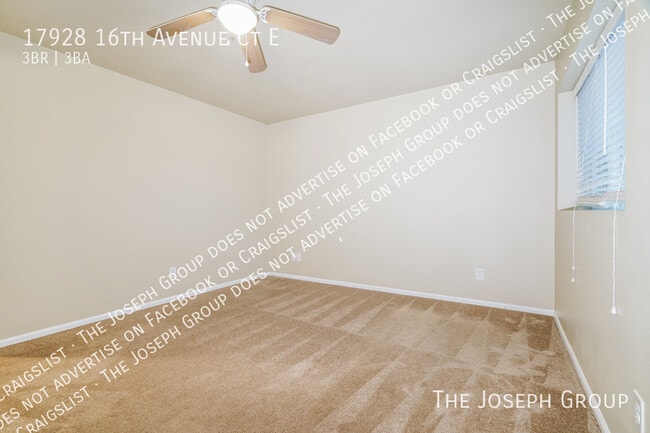 Building Photo - 17928 16th Ave Ct E