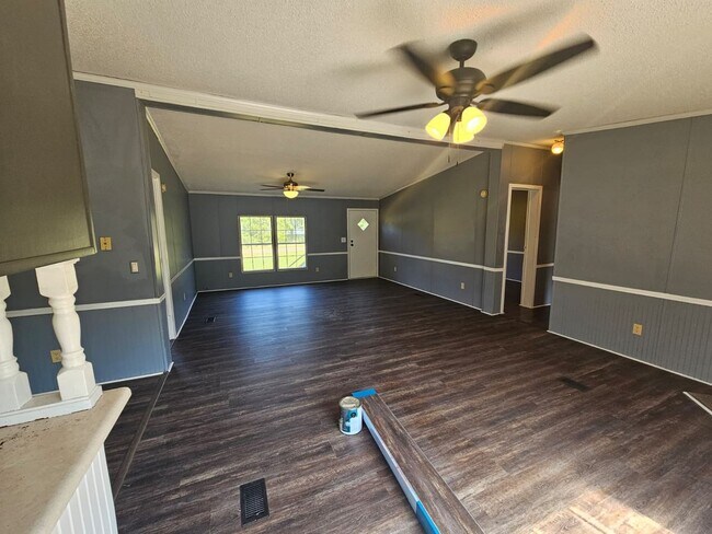 Building Photo - Home in Cabot