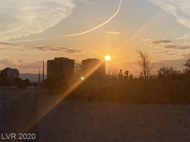 Building Photo - 8255 S Las Vegas Blvd