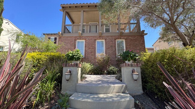 Building Photo - Luxury 4 Bedroom Home in La Costa Greens