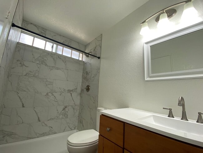 Building Photo - Available Now – 2BR/2BA Condo in Elima Lani at Waikoloa Village