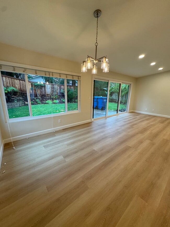 Building Photo - Renovated Home with Modern Comfort and Spa...