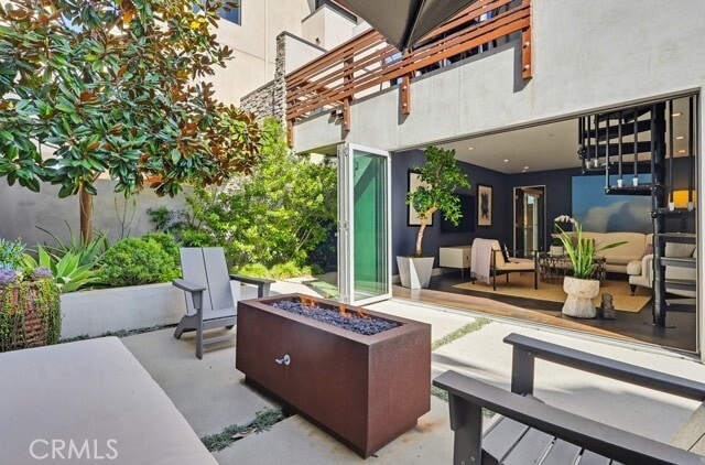 Building Photo - 6713 E Ocean Blvd