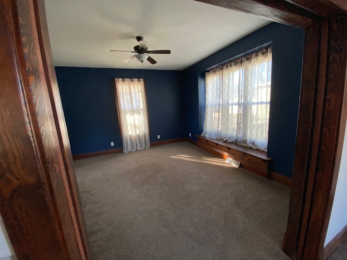 Dining Room - 339 E Lincoln St