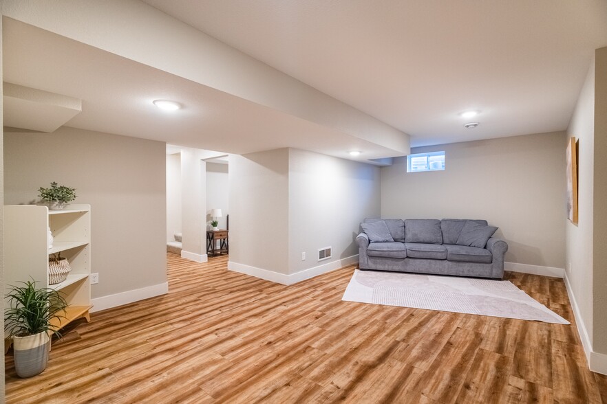 Basement 1 - W198N5020 Hickory St