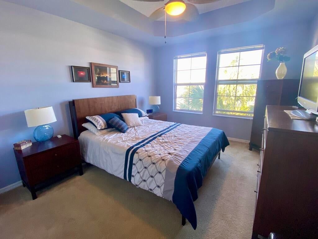 Building Photo - 4411 Tuscany Way