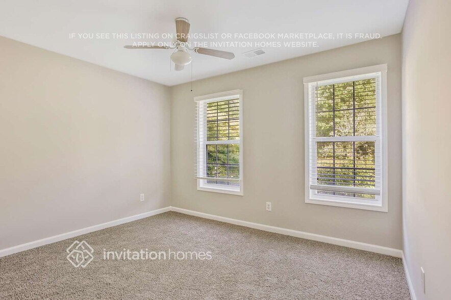 Building Photo - 2645 Abbots Glen Dr NW