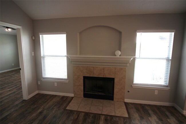 Building Photo - 16531 Sperry Gardens Dr