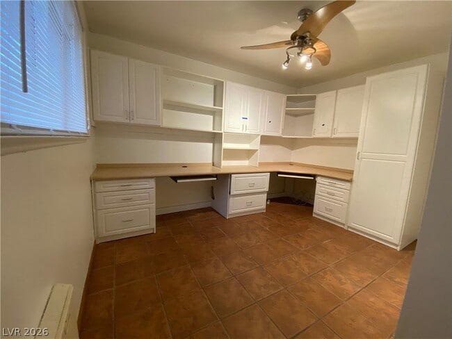 Building Photo - 2901 Burton Ave