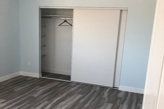 Building Photo - 12658 Welby Way